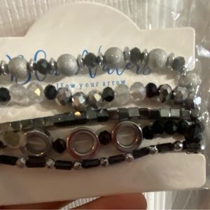 Moving Sale - Black & White Bracelet Set (five beautiful stretchy brackets)